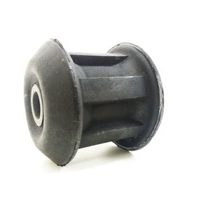 Bucha eixo traseiro vw gol parati saveiro /94 (011.0377 axios)