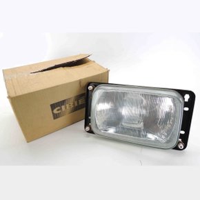 Farol direito retangular caminhao volkswagem (tac941008g cibié)